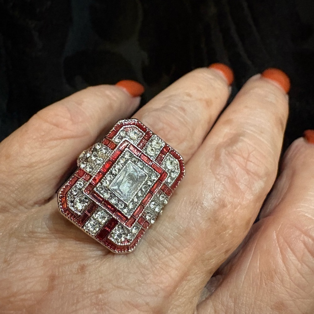 VINTAGE STYLE RING - Picture 9 of 17